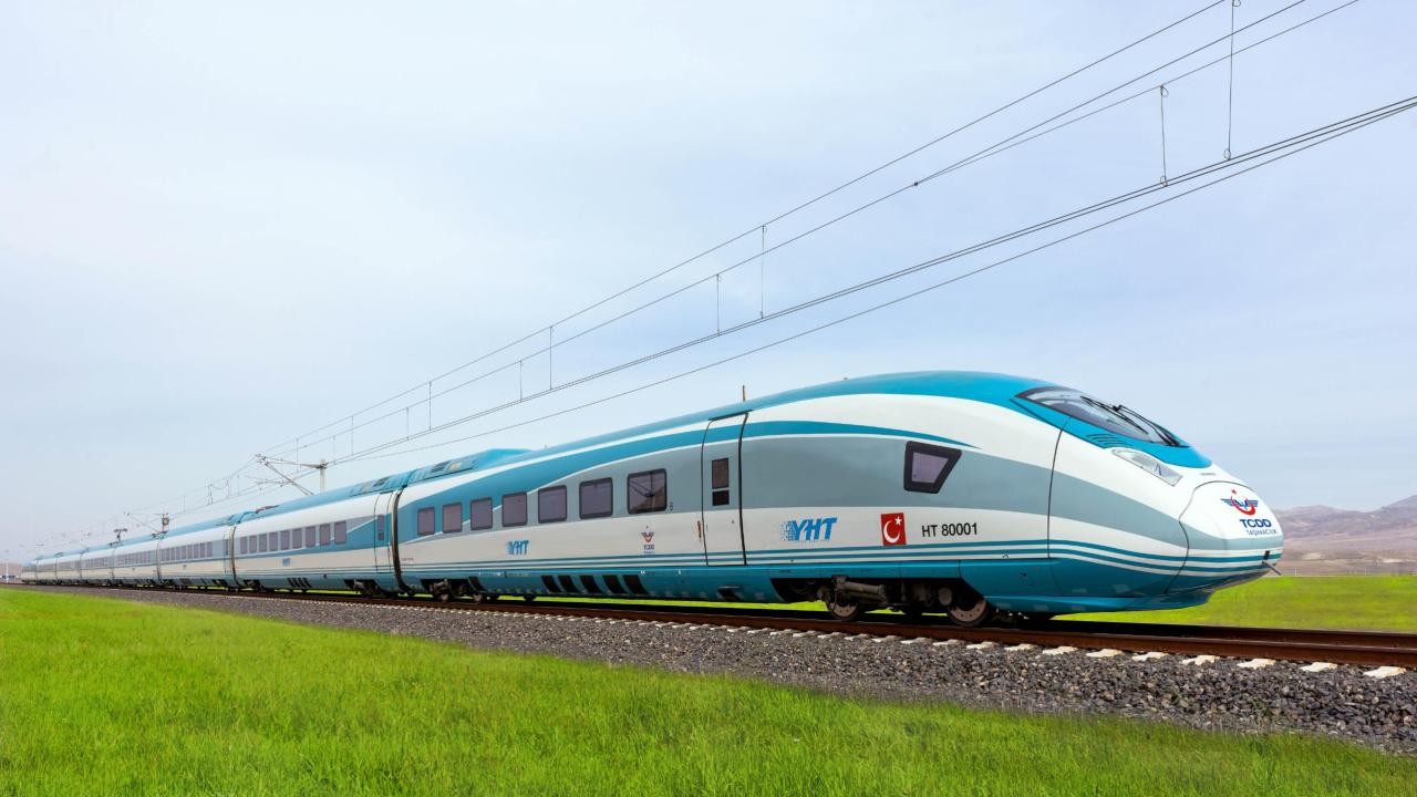 Ankara-İzmir arası YHT ile 3,5 saate düşecek