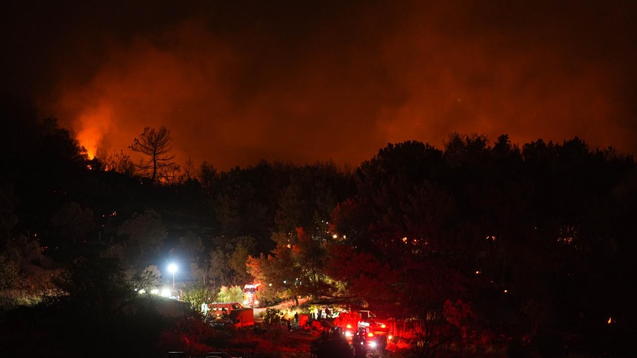 İzmir’deki orman yangınıyla ilgili 1 şüpheli tutuklandı