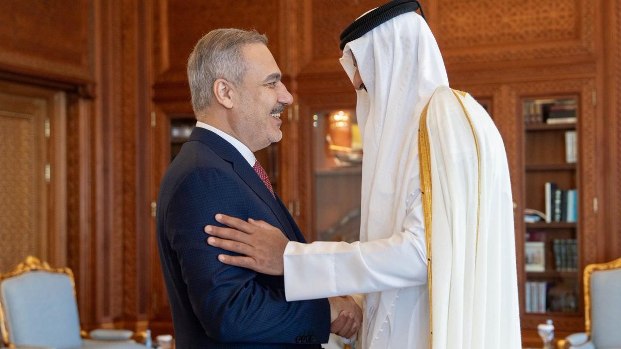 Dışişleri Bakanı Fidan, Katar Emiri Şeyh Temim tarafından kabul edildi