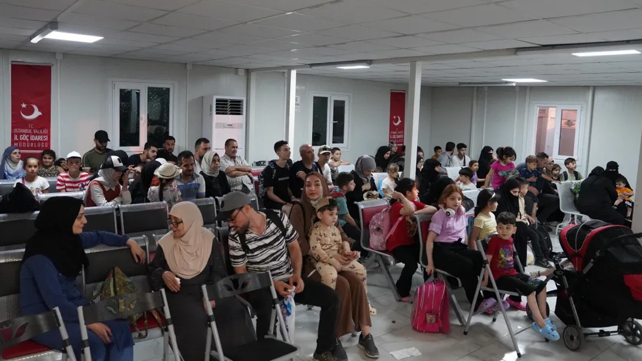 Ülkesine dönen toplam Suriyeli sayısı 1 milyonu aştı