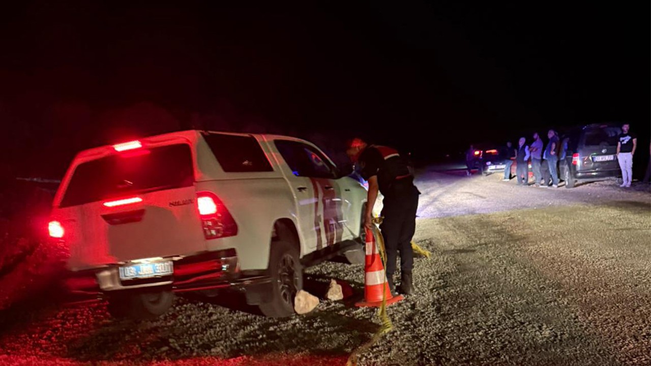 Tartıştığı kişiyi tüfekle öldürüp kaçtı