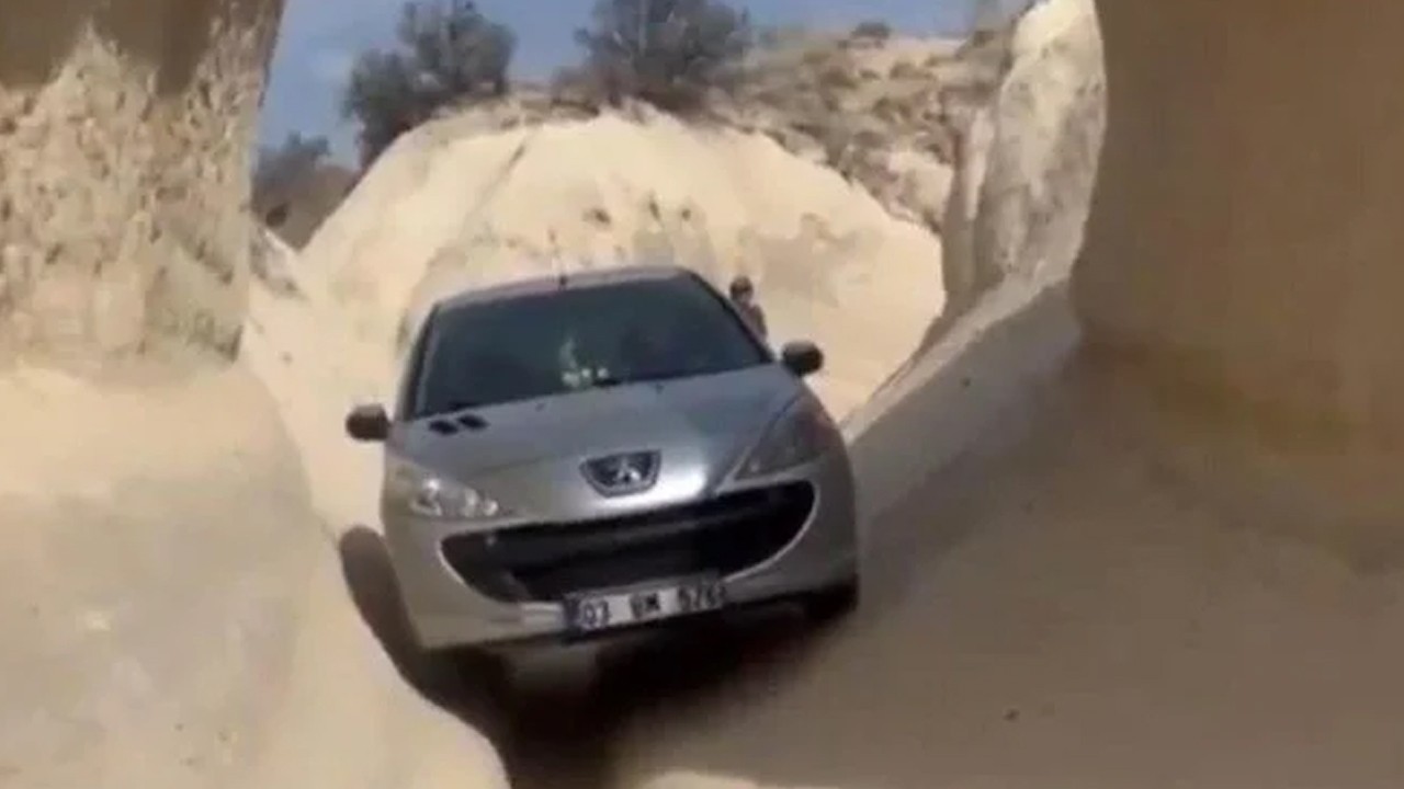 Navigasyon yanılttı, peribacalarının arasına soktu!