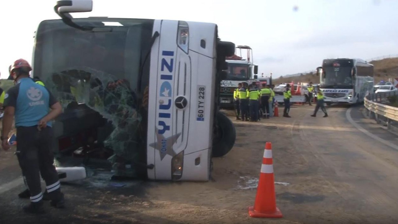 4 kişinin hayatını kaybettiği otobüs kazasında şoför tutuklandı