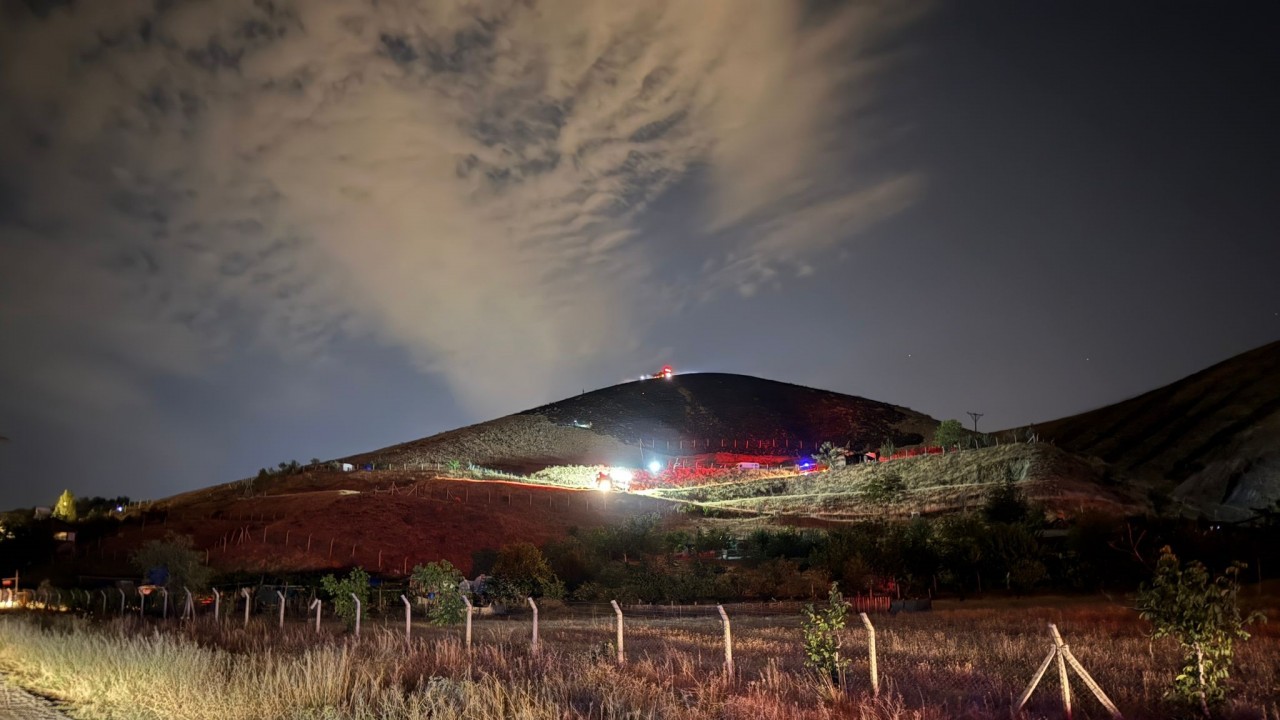 Eymir Gölü yakınlarında çıkan yangının nedeni havai fişek! 2 gözaltı