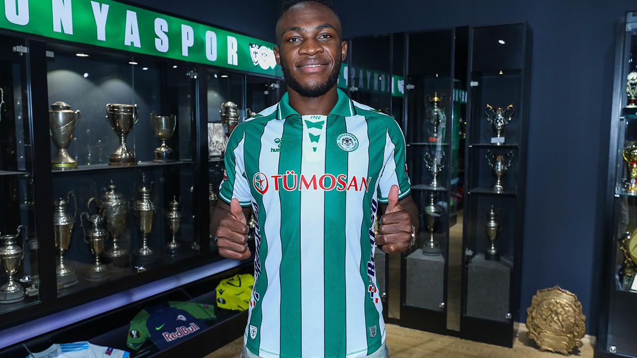 Konyaspor, Jackson Muleka'yı transfer etti