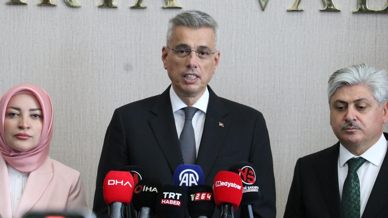 Bakan Memişoğlu: Sigara içenleri bırakmaya teşvik edeceğiz