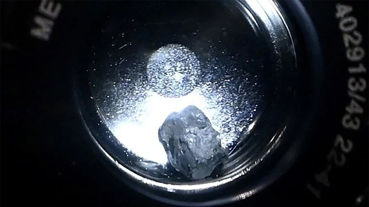 Güneş'ten daha eski: NASA'nın uzay aracı "yıldız tozu" getirdi