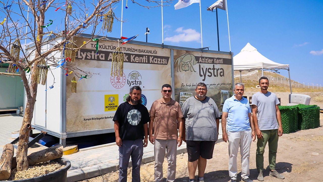 Neü  Rektör Yardımcıları Lystra Antik Kenti’nde incelemelerde bulundu