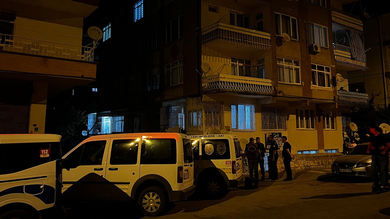 Boşandığı eşini bıçaklayan şüpheli tutuklandı