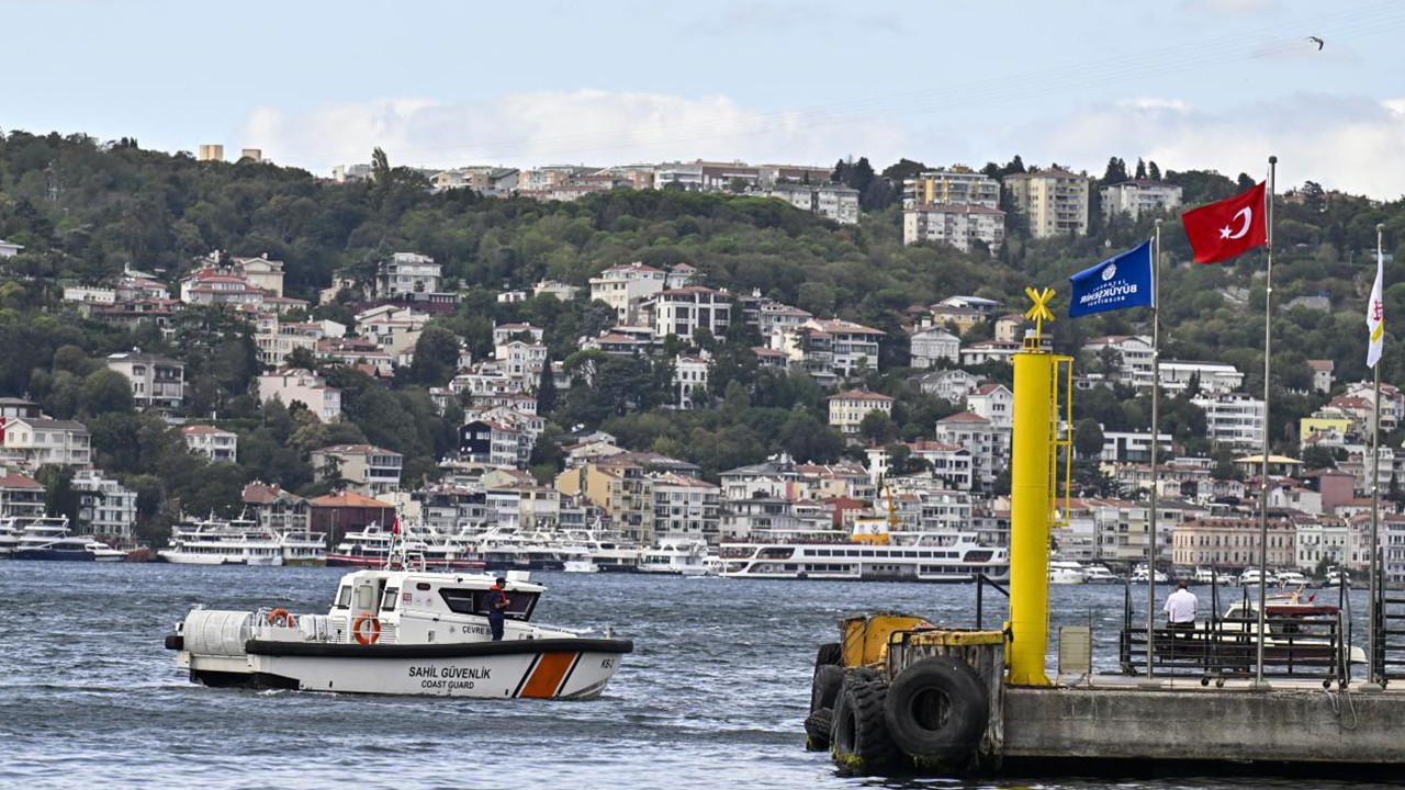 Boğazda kaybolan Rus yüzücüyü arama çalışmaları sürüyor
