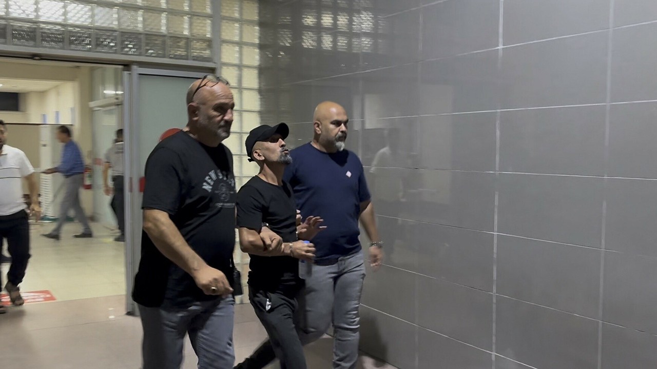 17 yıl hapis cezasıyla aranıyordu, akrabasının düğününde yakalandı