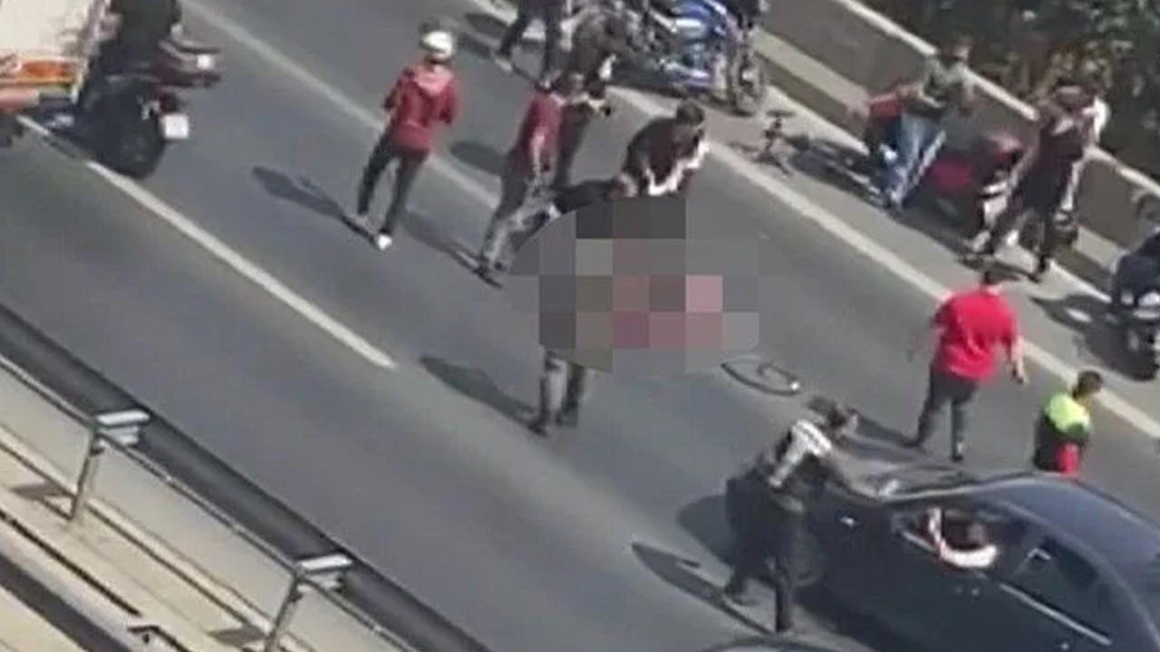 Profesyonel bisikletçi feci kazada hayatını kaybetti