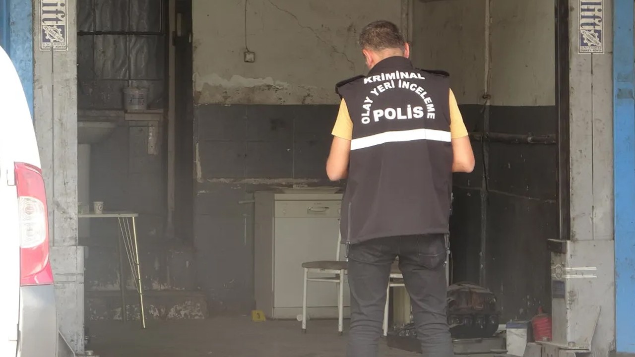 Su içmek için girdiği iş yerinde tabancayla vuruldu