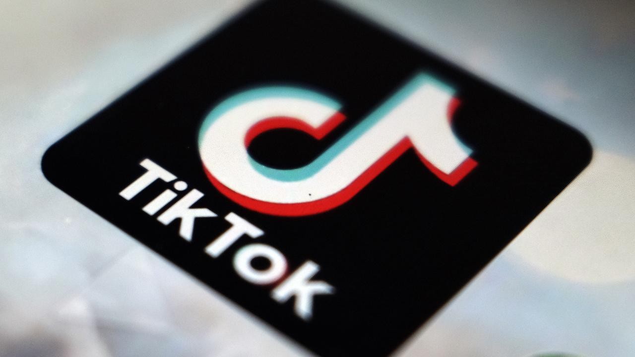 TikTok, mesajlara sesli not, fotoğraf ve video ekleme özelliği getiriyor