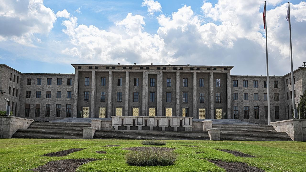 TBMM sınavla 5 sözleşmeli bilişim personeli istihdam edecek