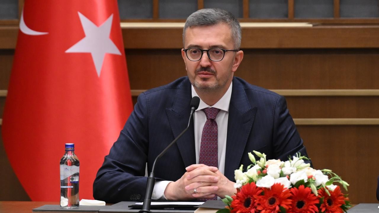 İletişim Başkanı Duran'dan, milli takımlara tebrik