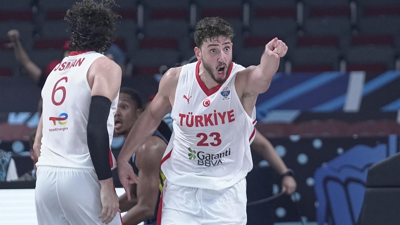 12 Dev Adam'ın çeyrek finaldeki rakibi Polonya oldu