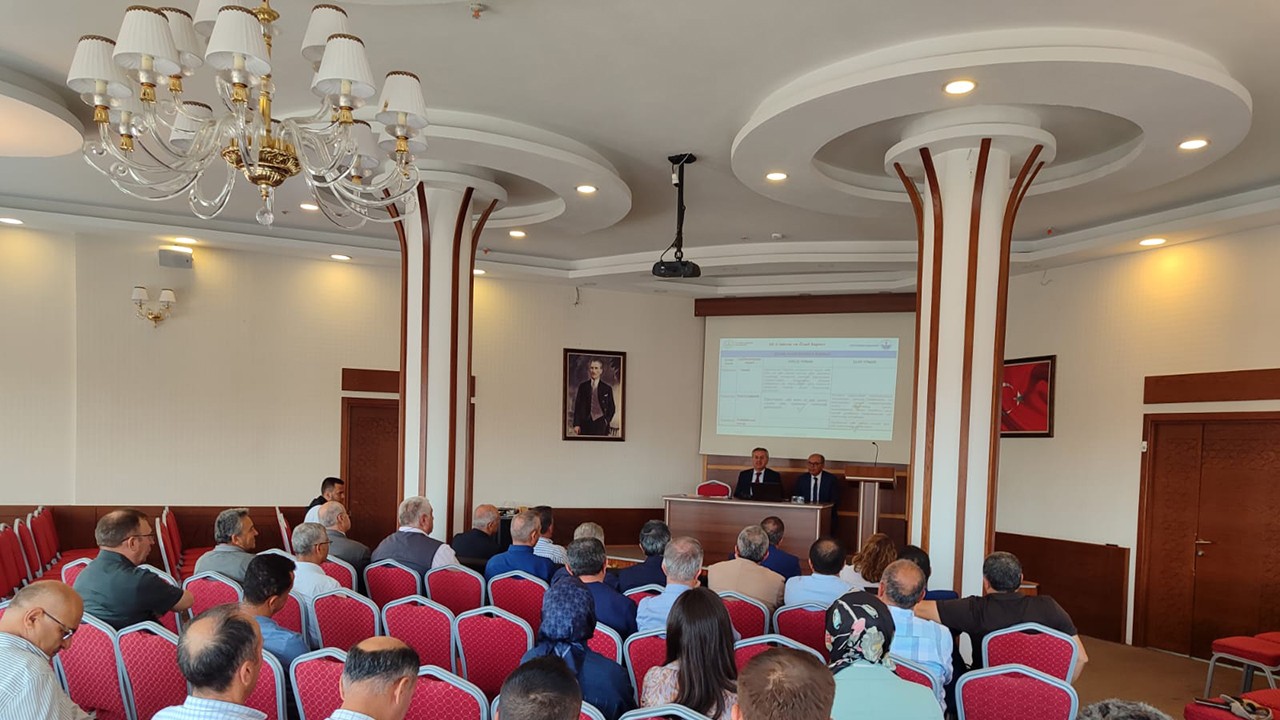 Eğitim müfettişleri ile toplantı gerçekleştirildi