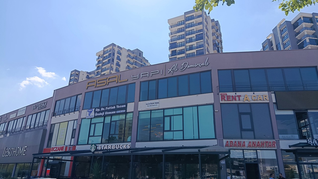 Belediye başkanının inşaat firmasındaki ofisine silahlı saldırı