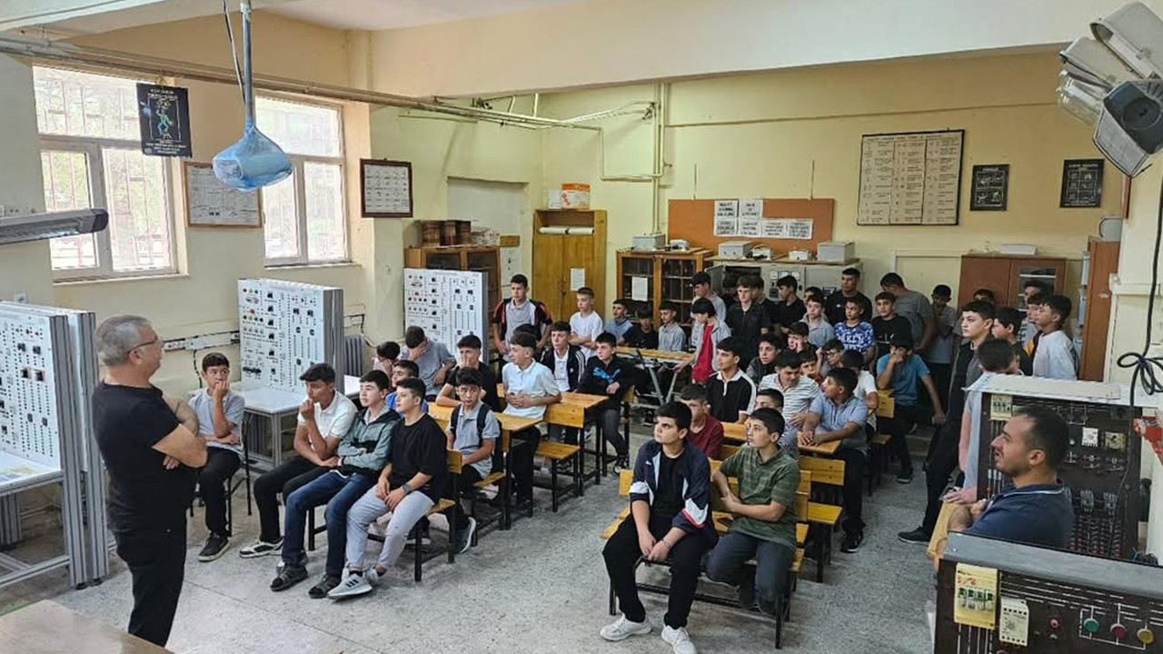 Bozkır Serüstad MTAL 2025-2026 eğitim yılında en çok tercih edilen okul oldu