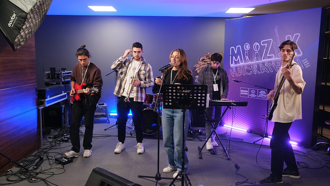Genç Müzisyenler Genç Kültür Kartın Ödüllü Müzik Hackathonu’nda hünerlerini sergileyecek