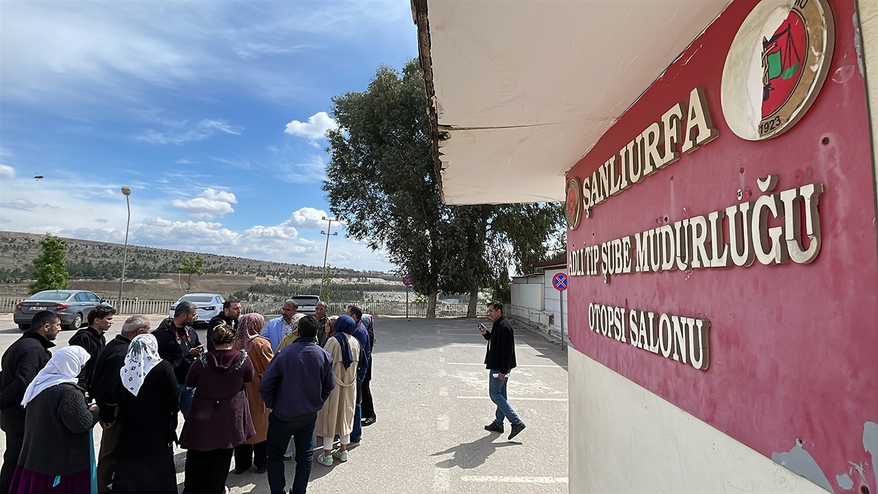 Sulama kanalına devrilen otomobildeki baba ve oğlu hayatını kaybetti