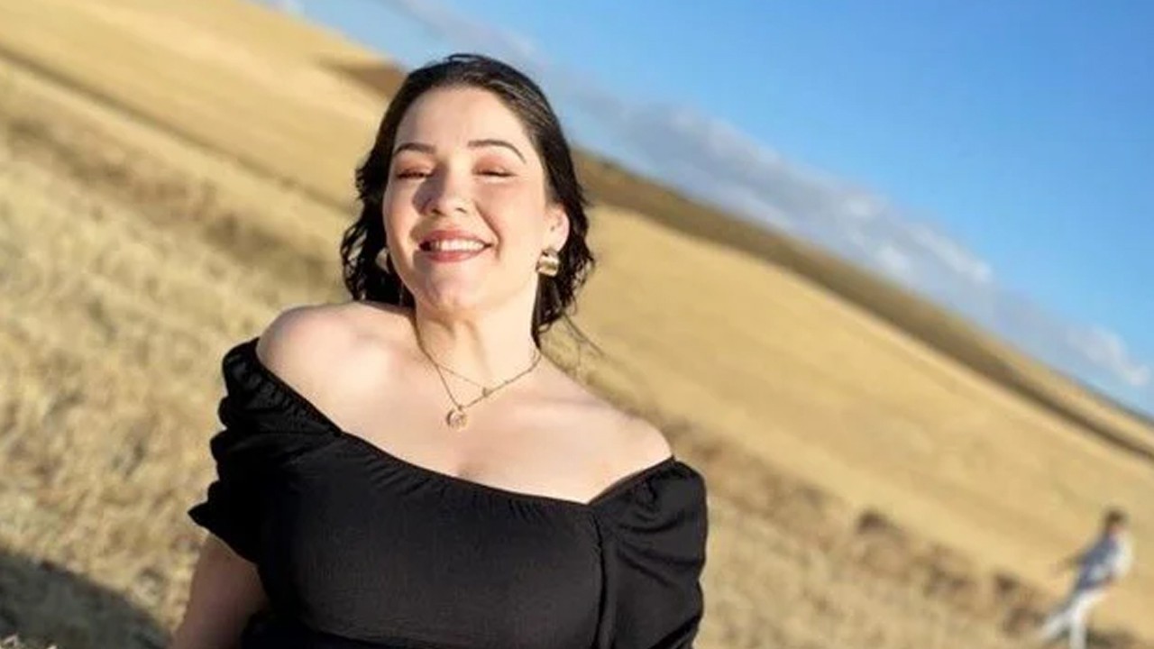 "Safra kesesi ameliyatında bağırsağı kesildi" iddiası: Kevser öğretmen hayatını kaybetti