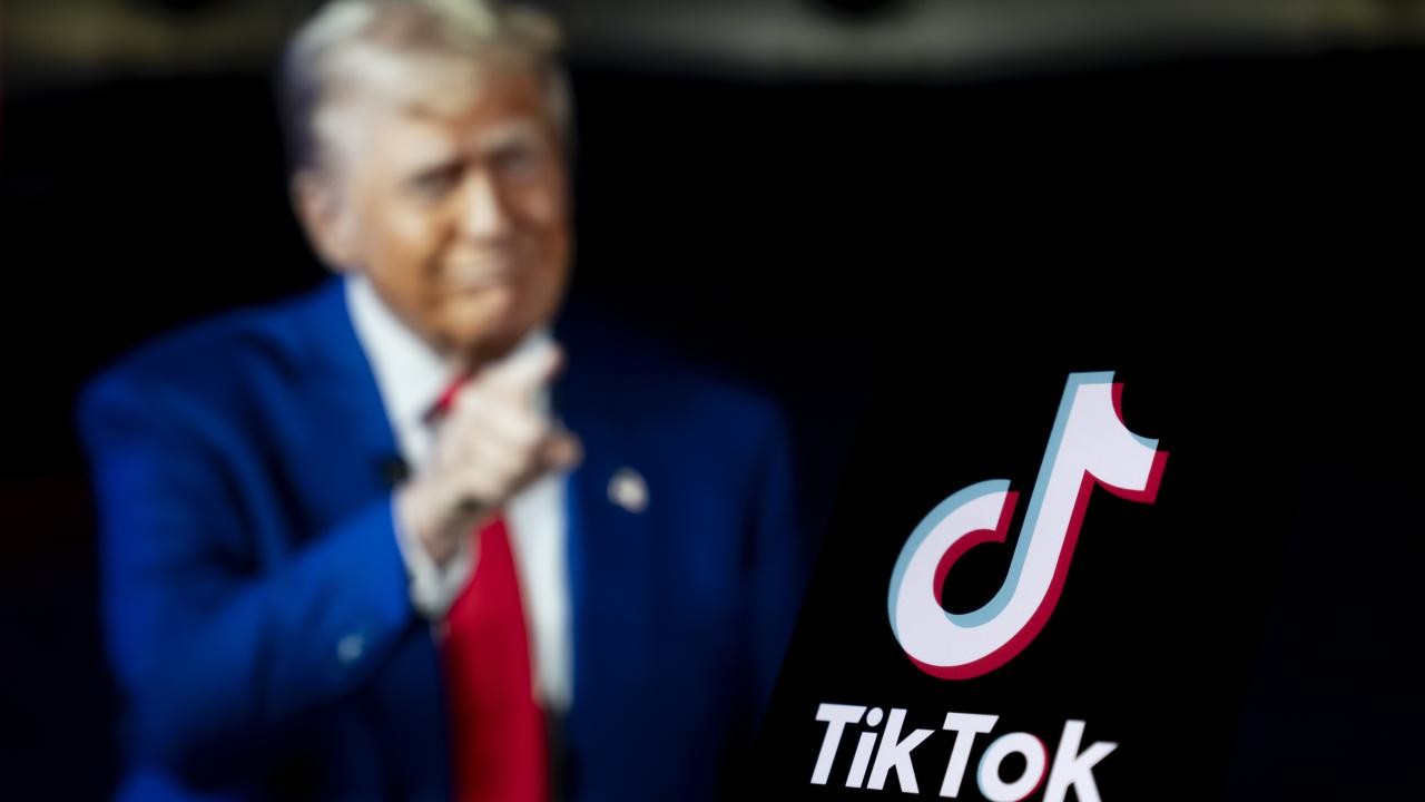 Trump, TikTok'un satın alınması konusunda anlaşmaya vardıklarını açıkladı