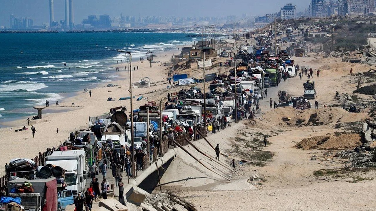 Gazze'de son durum: Kara harekatı başladı, İsrail tankları kente girdi