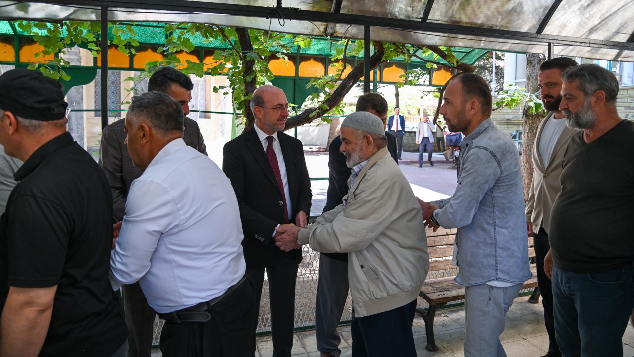 Başkan Pekyatırmacı vatandaşlarla bir araya geldi