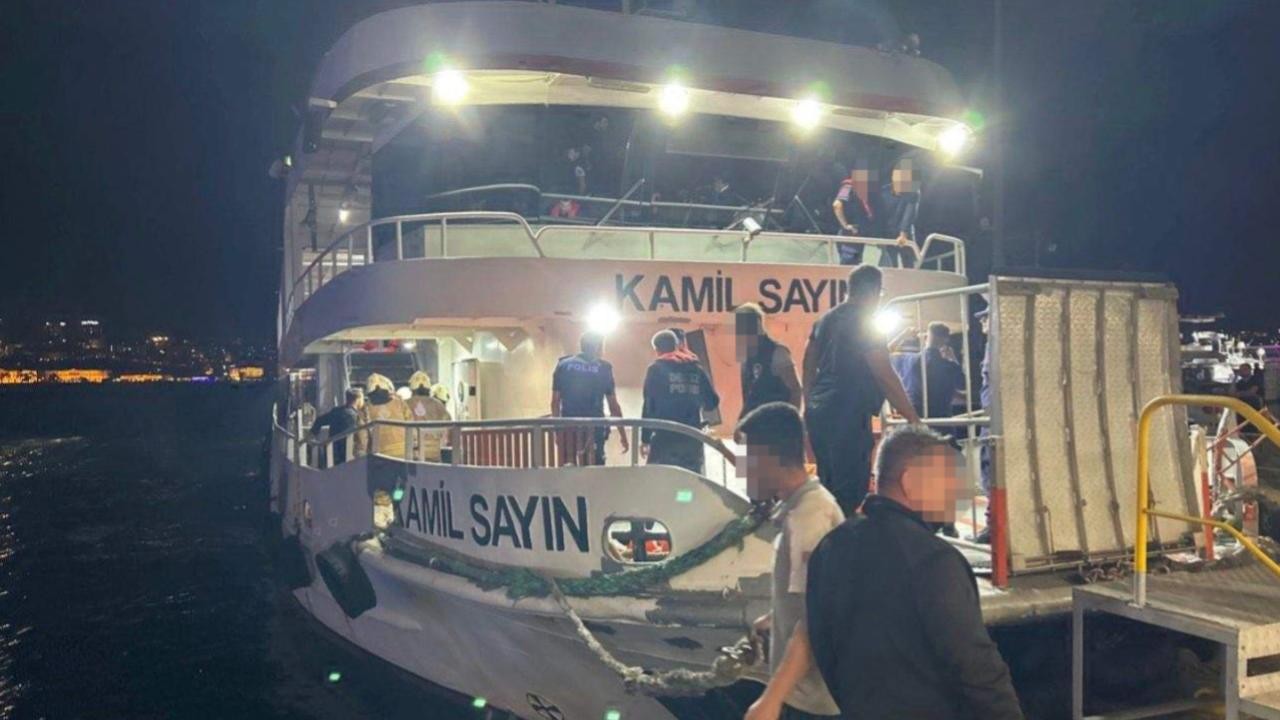 İstanbul'da vapur ile gemi çarpıştı! Yaralılar var