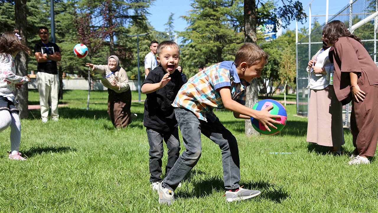 DOSD MERAM ‘Gelenekten Geleceğe’ anlamlı bir köprü kurdu