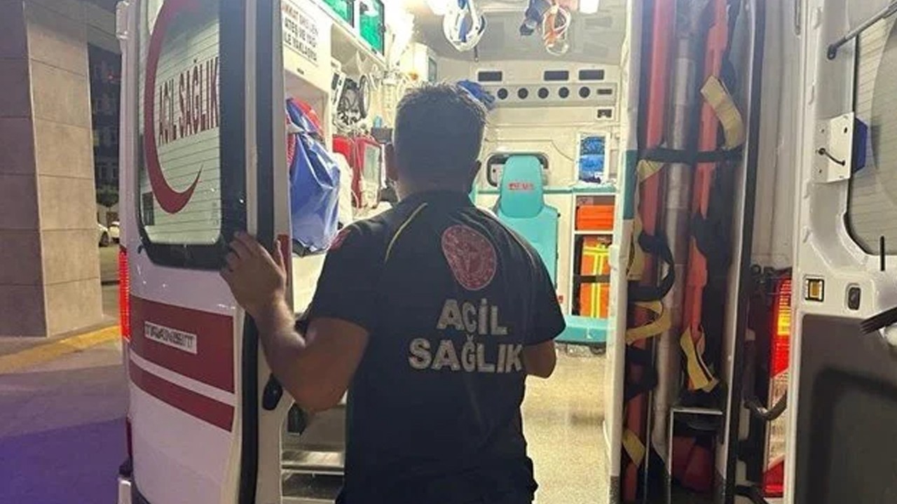 12 yaşındaki kız evinde baygın bulundu: Yaşam mücadelesi veriyor