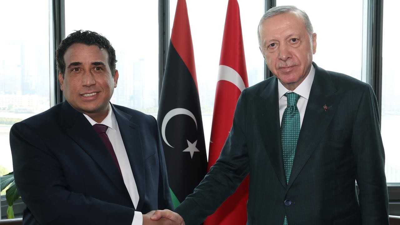 Cumhurbaşkanı Erdoğan, Libya Başkanlık Konseyi Başkanı Menfi'yi kabul etti