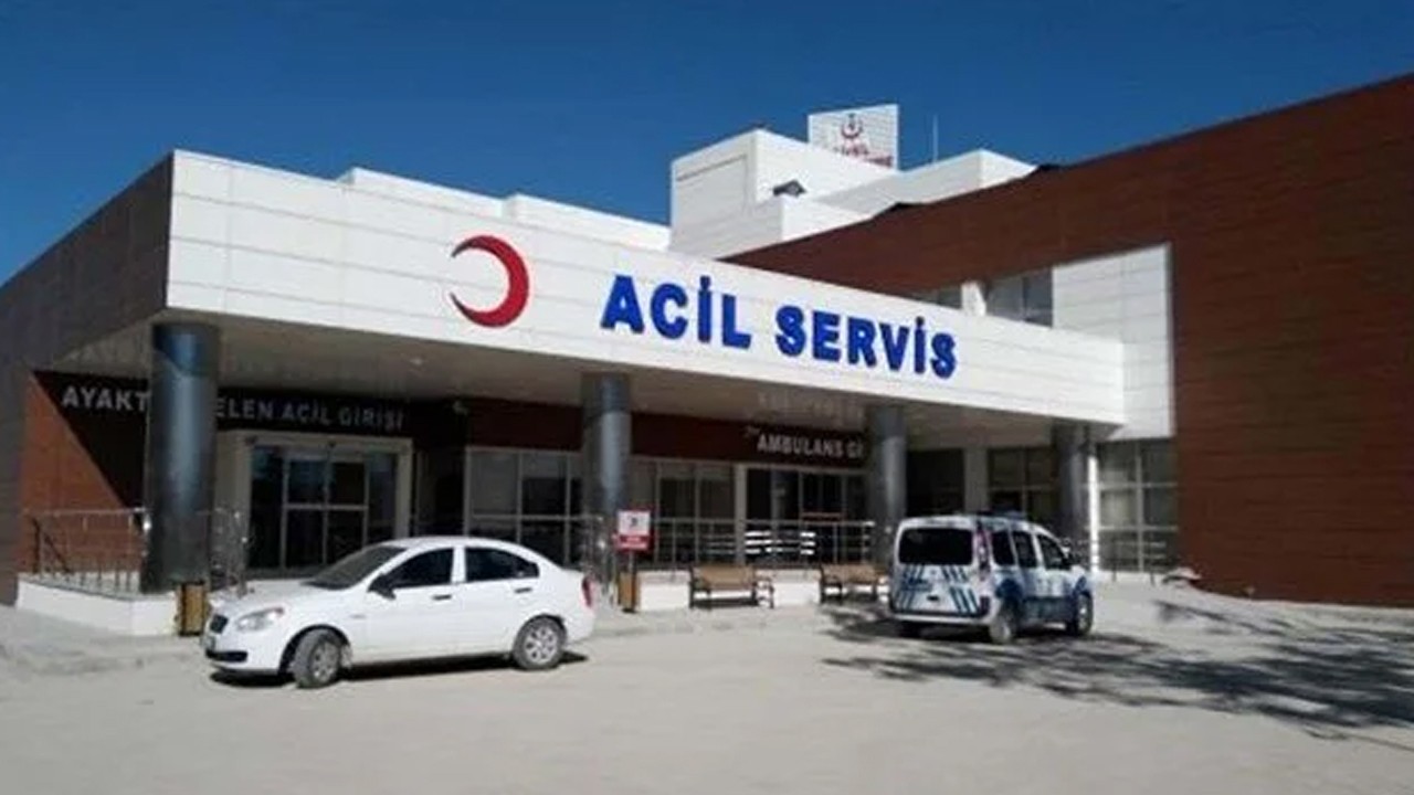 78 kişi hastane yemeğinden acillik oldu