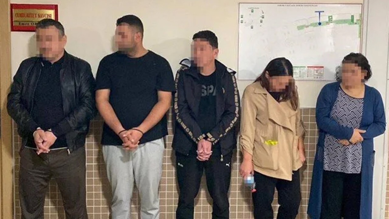 Sanatçı Nalan Höke Turan’ı 90 bin TL dolandırdılar: 12 şüpheli yakalandı