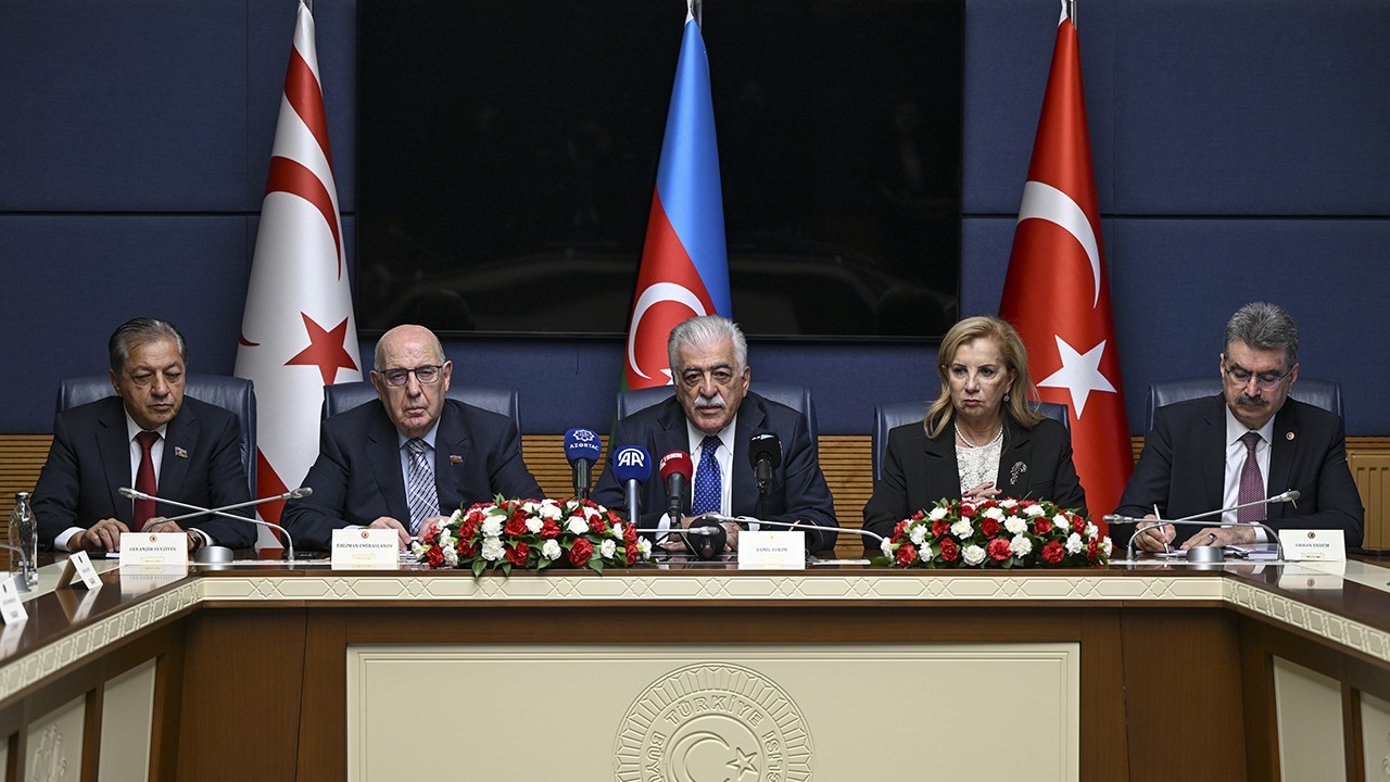 Türkiye, Azerbaycan ve KKTC parlamentolar arası dostluk grupları Mecliste bir araya geldi