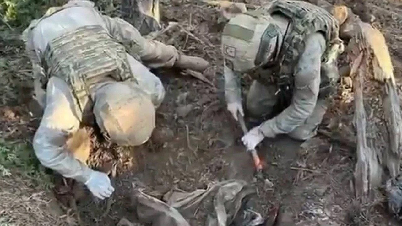 30 ilde arazi taraması: 18 terör örgütü üyesi teslim oldu