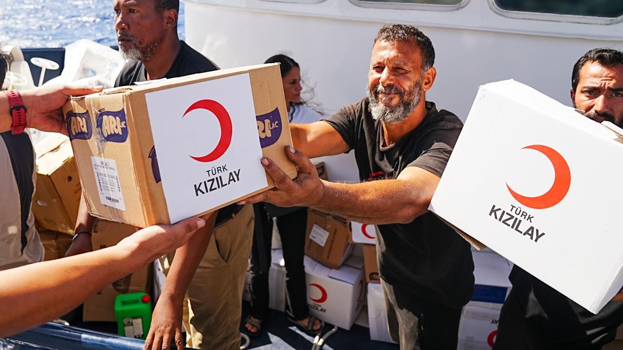 Küresel Kararlılık Filosu, Türk Kızılay'ın desteğinin ardından yoluna devam ediyor