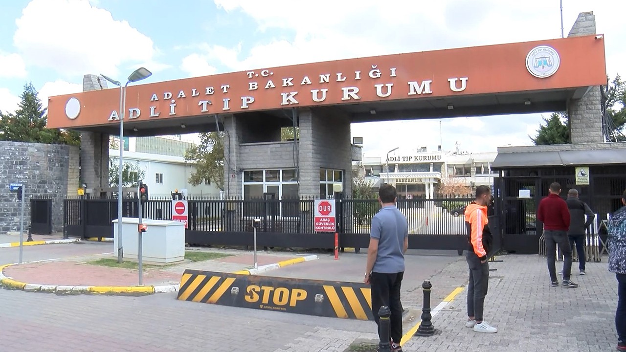 Yurdun 4'üncü katından düşen üniversite öğrencisi hayatını kaybetti