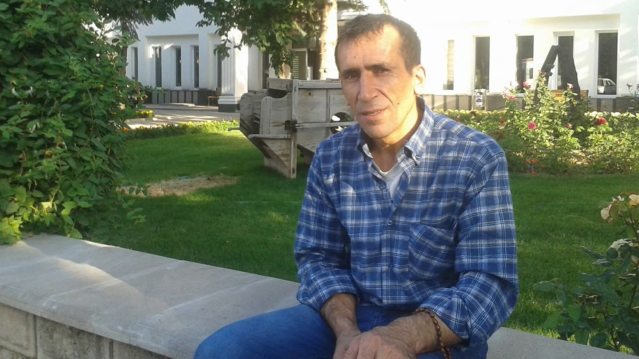 Babasını öldürüp polise teslim oldu