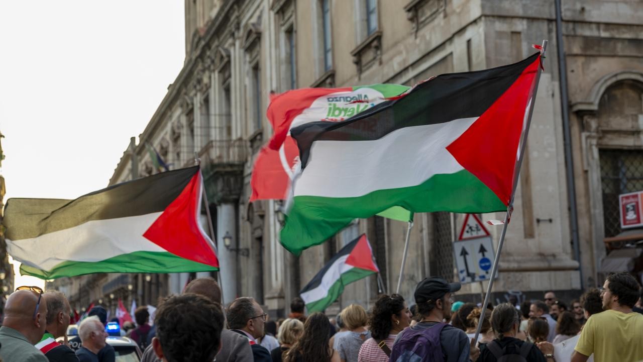 İtalya'da sendikalar, Küresel Kararlılık Filosu'na destek için 3 Ekim'de genel greve gidecek