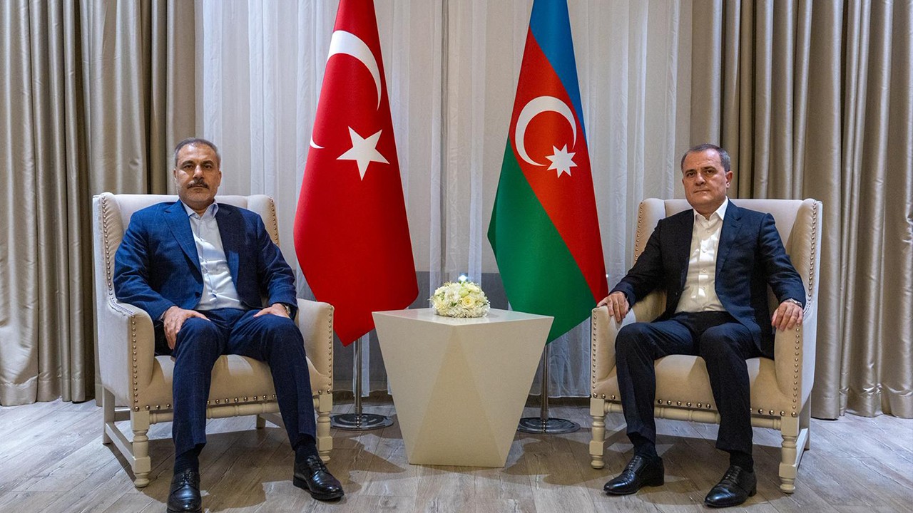 Dışişleri Bakanı Fidan, Azerbaycan Dışişleri Bakanı Bayramov ile bir araya geldi