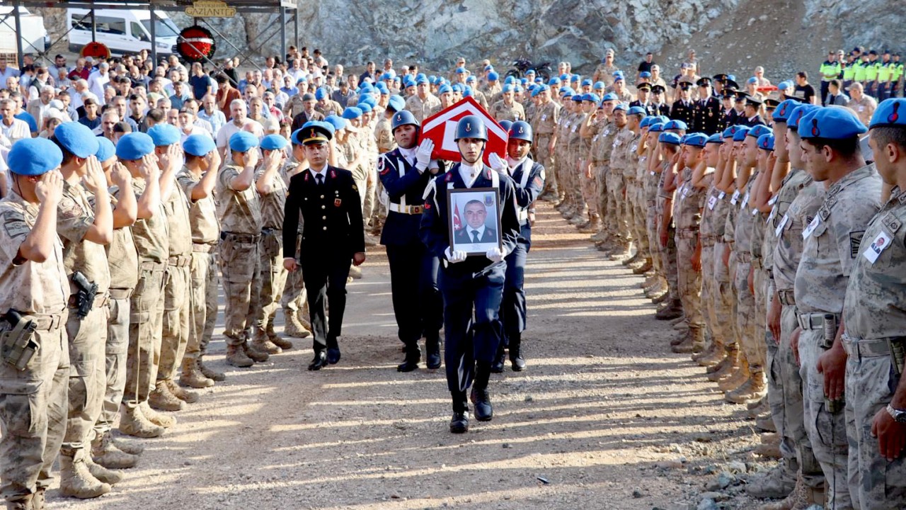 Kazada yaralanan uzman çavuş 5 gün sonra yaşamını yitirdi