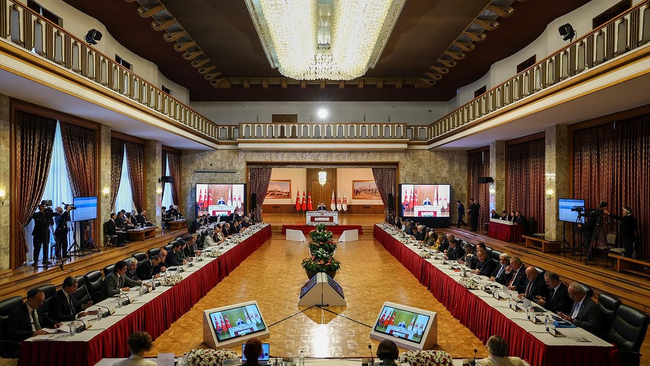 Milli Dayanışma, Kardeşlik ve Demokrasi Komisyonu emekli askerleri dinleyecek