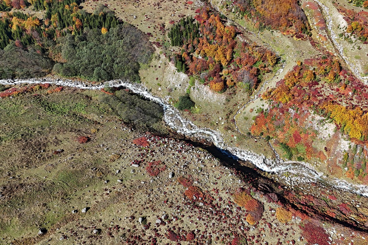 Kaçkar Dağları sonbahar renklerine büründü