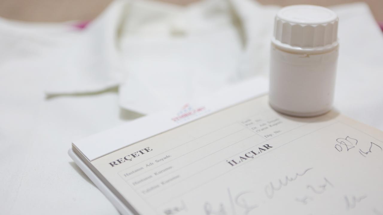 Usulsüz yeşil reçete soruşturmasında 12 gözaltı kararı