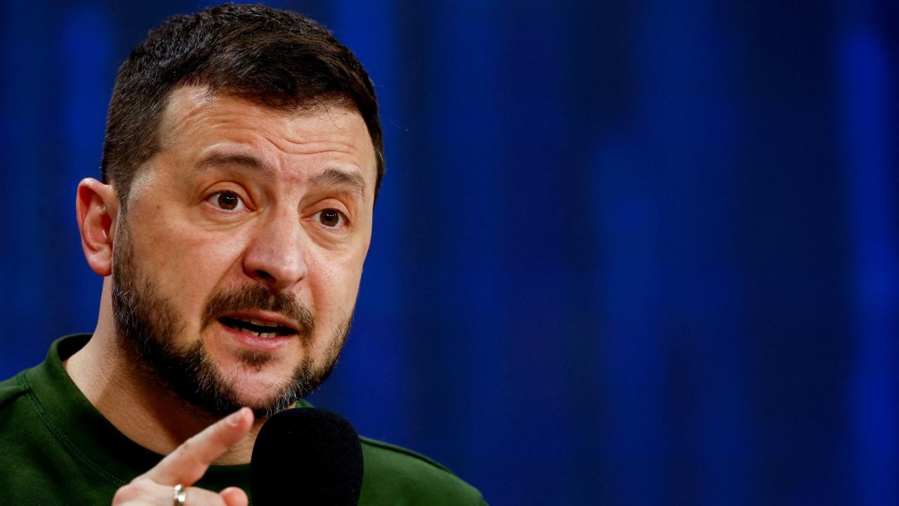 Zelenski: Putin'in, gerçekten dünya savaşı başlatma riski çok yüksek