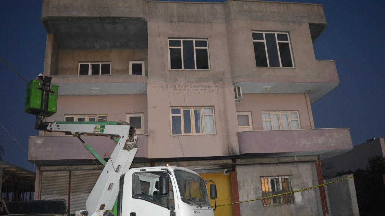 Binada çıkan yangında 1 çocuk öldü