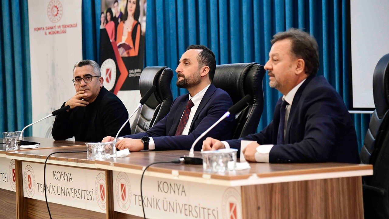 KTÜN öğrencileri kişisel gelişim ve motivasyon temalı söyleşide bir araya geldi